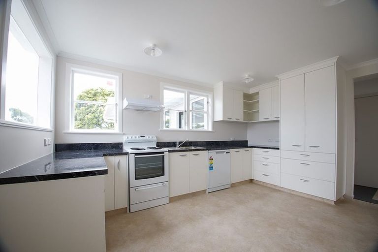 Photo of property in 1/27 Merton Street, Trentham, Upper Hutt, 5018