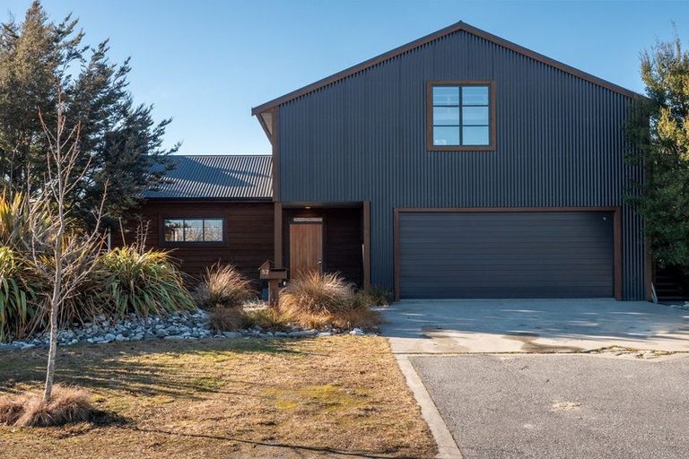 Photo of property in 52 Hope Avenue, Lake Hayes, Queenstown, 9304