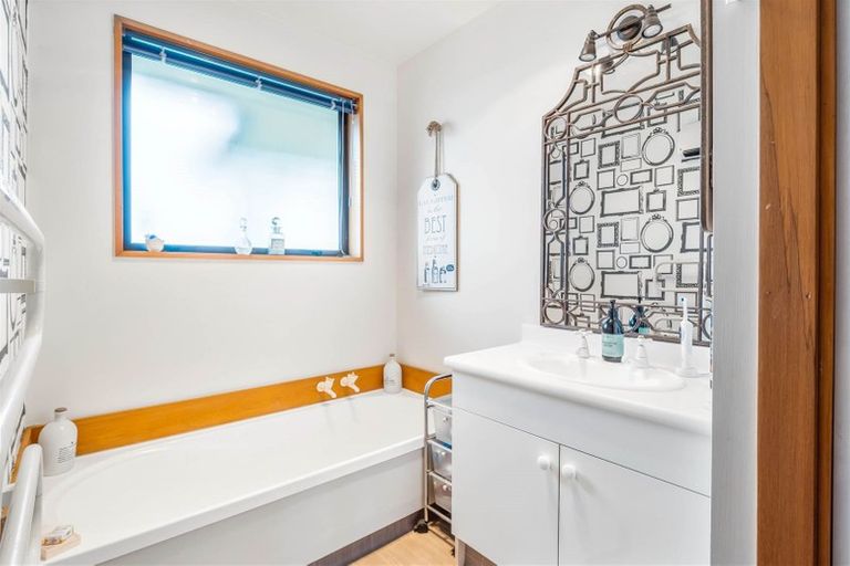 Photo of property in 39 Tyrone Street, Belfast, Christchurch, 8051