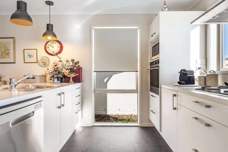 Photo of property in 6 Lancewood Lane, Kaukapakapa, Helensville, 0875