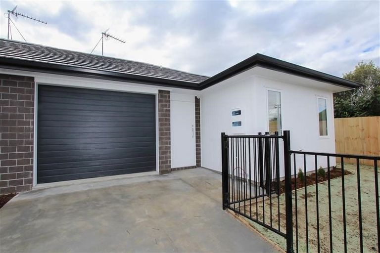 Photo of property in 2/97 Bruce Avenue, Glenview, Hamilton, 3206