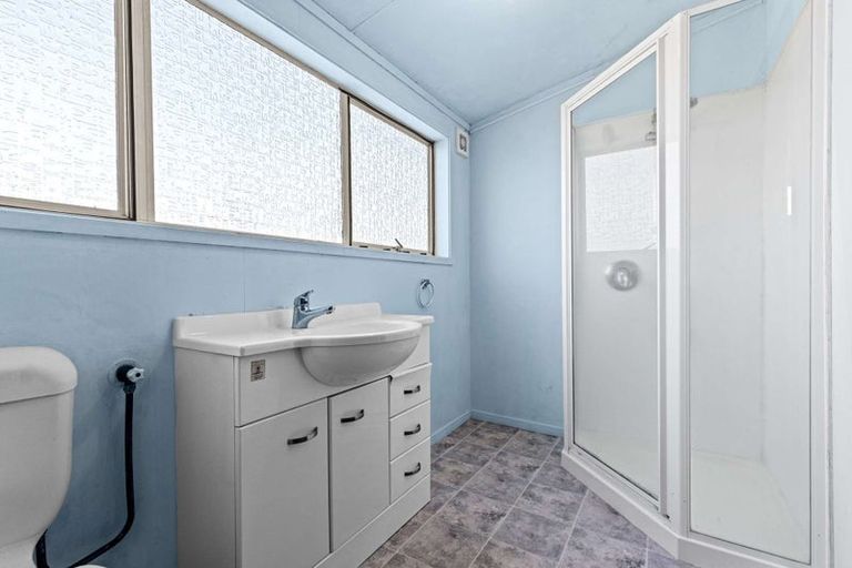 Photo of property in 3 Sequoia Crescent, Owhata, Rotorua, 3010