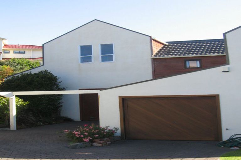 Photo of property in 65b Halswater Drive, Churton Park, Wellington, 6037