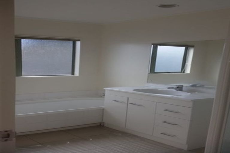 Photo of property in 1/191 Gills Road, Half Moon Bay, Auckland, 2014