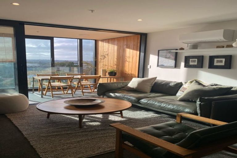 Photo of property in 605/1 Buscomb Avenue, Henderson, Auckland, 0610