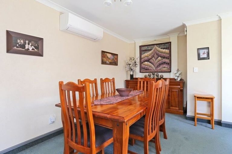 Photo of property in 58 Palmbrook Avenue, Havelock North, 4130