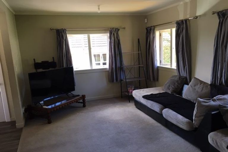 Photo of property in 52 East Street, Pukekohe, 2120