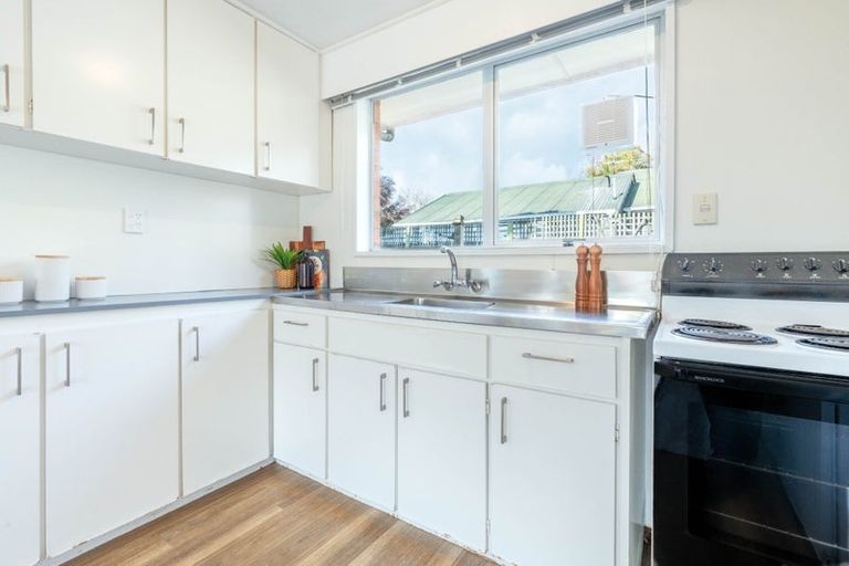 Photo of property in 1/97 Gayhurst Road, Dallington, Christchurch, 8061