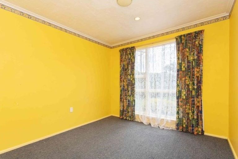 Photo of property in 22 Wingate Street, Redwood, Christchurch, 8051