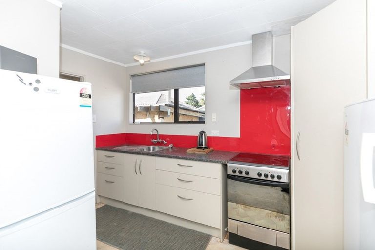 Photo of property in 47b Paul Crescent, Fairfield, Hamilton, 3214