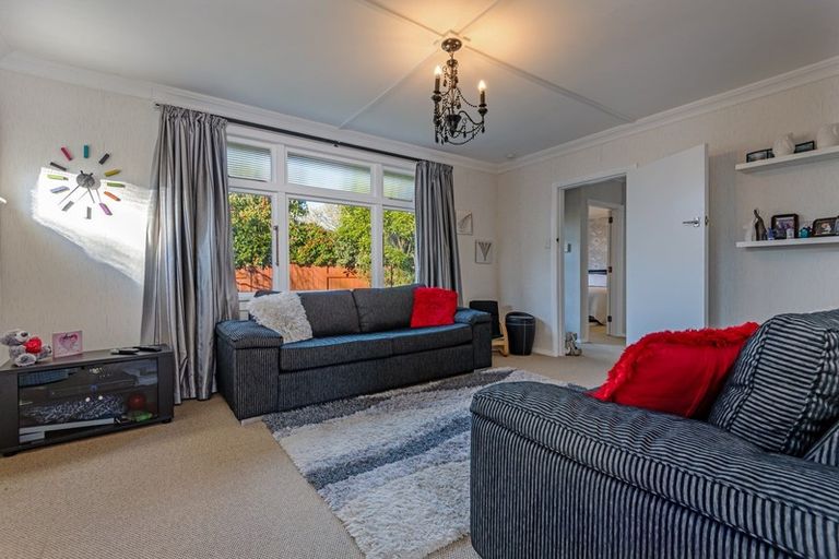 Photo of property in 103a Pahiatua Street, Hokowhitu, Palmerston North, 4410