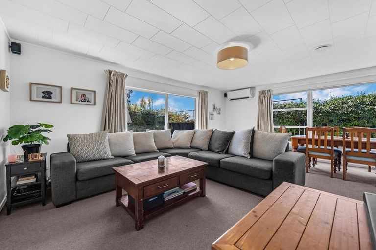 Photo of property in 6 France Street, Waiuku, 2123