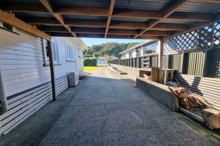 Photo of property in 86 Marsden Road, Greymouth, 7805