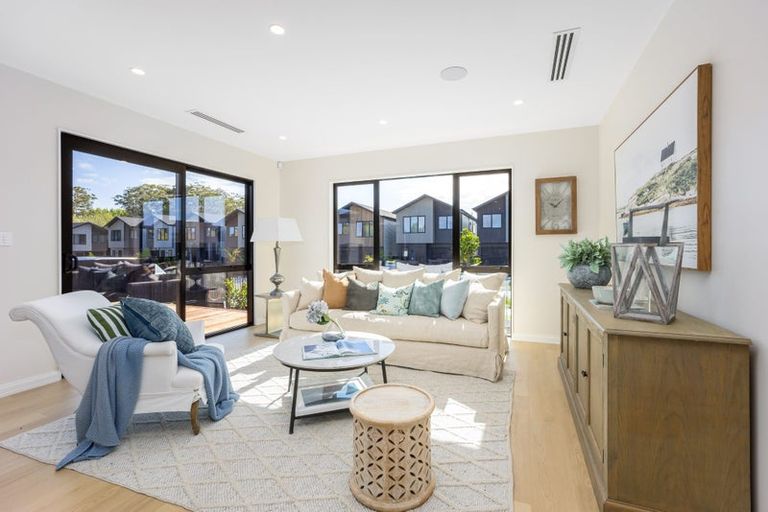 Photo of property in 2 Macgregor Lane, Wainui, 0992