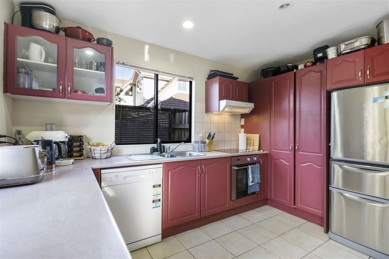 Photo of property in 34 Bleakhouse Road, Howick, Auckland, 2014