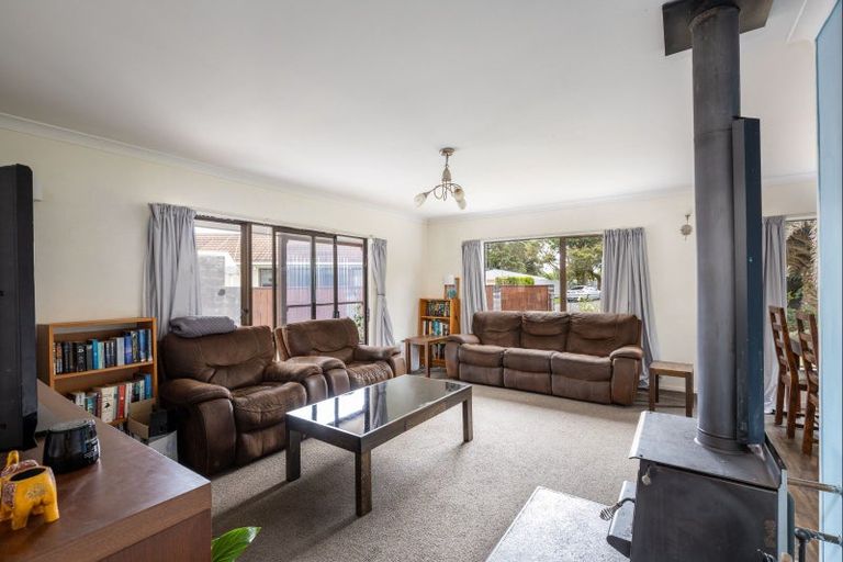 Photo of property in 17 Kipling Drive, Whalers Gate, New Plymouth, 4310