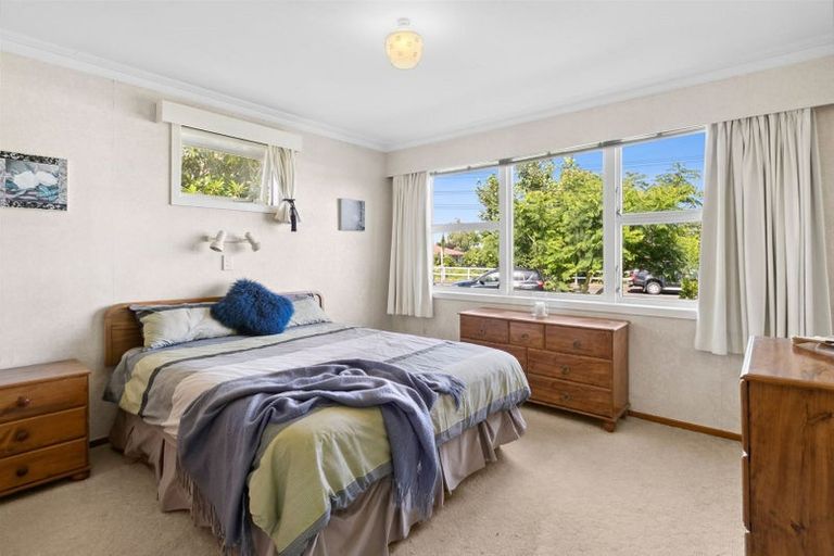 Photo of property in 241 Mangorei Road, Merrilands, New Plymouth, 4312