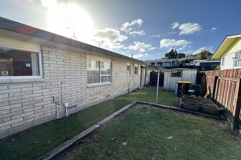 Photo of property in 11a Crombie Street, Bellevue, Tauranga, 3110