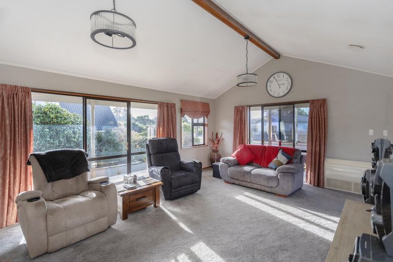 Photo of property in 34 Oban Street, Holmes Hill, Oamaru, 9401