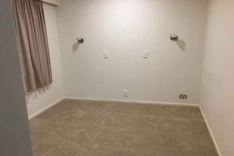 Photo of property in 127 Major Drive, Kelson, Lower Hutt, 5010