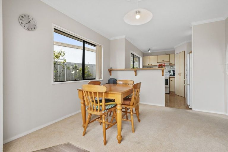 Photo of property in 14b Esmeralda Street, Welcome Bay, Tauranga, 3112