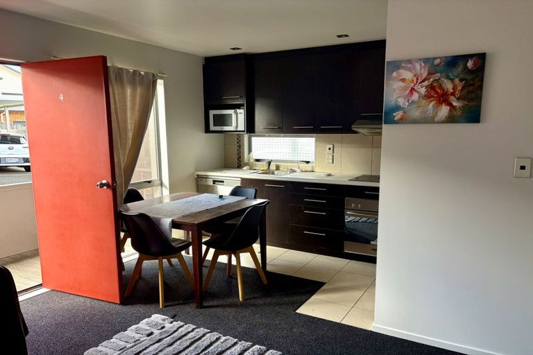 Photo of property in 4/20 Lorne Street, Melville, Hamilton, 3206