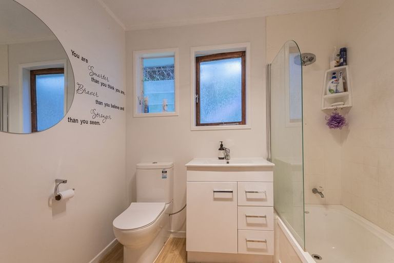 Photo of property in 35 Glendale Road, Woodhill, Whangarei, 0110