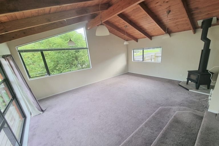 Photo of property in 15 Sailfish Drive, West Harbour, Auckland, 0618