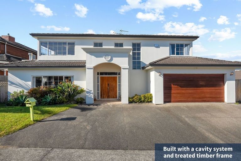 Photo of property in 8 Cuthill Close, Albany, Auckland, 0632
