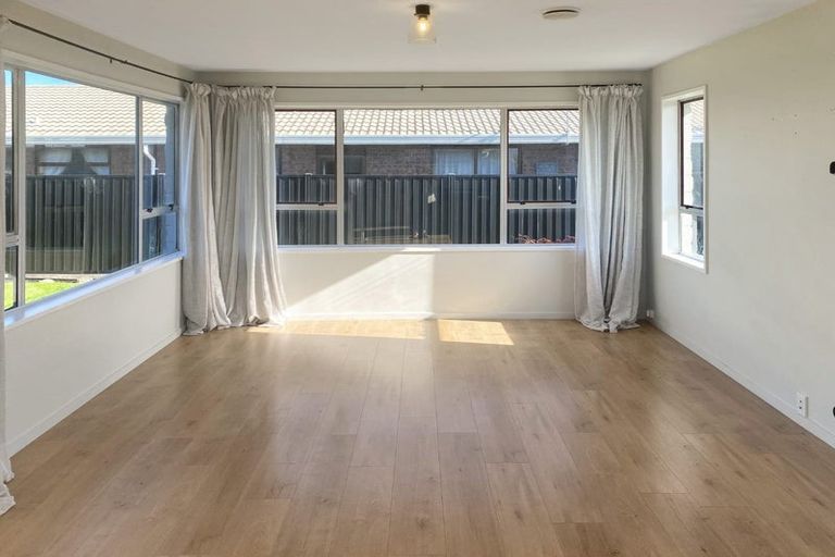 Photo of property in 59 Halswell Junction Road, Halswell, Christchurch, 8025