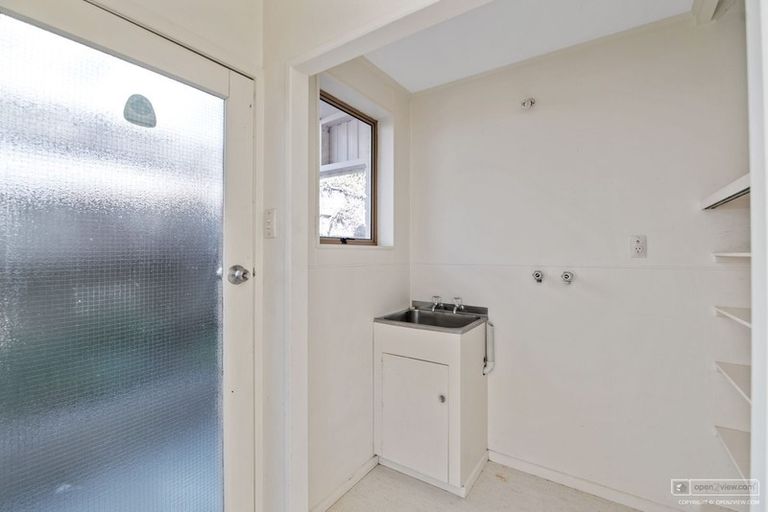 Photo of property in 65a Victoria Street, Coromandel, 3506