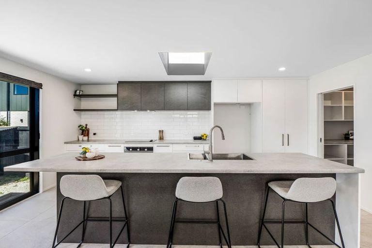 Photo of property in 1/43 Vagues Road, Northcote, Christchurch, 8052