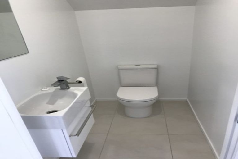 Photo of property in 11 Ridgedale Crescent, Flagstaff, Hamilton, 3210