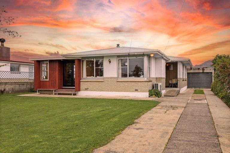 Photo of property in 33 Tyne Street, Mosgiel, 9024