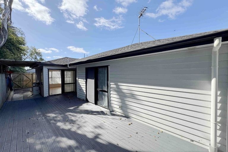 Photo of property in 1 Hard Beech Street, Takanini, 2110