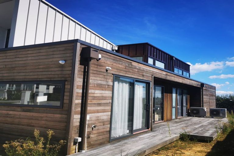 Photo of property in 5 Whawhaki Road, Beachlands, Auckland, 2018