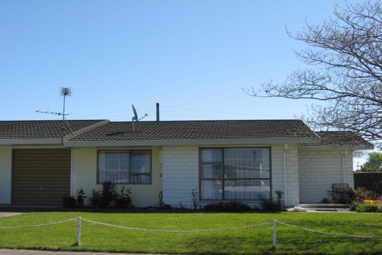 Photo of property in 2 Harris Place, Redwoodtown, Blenheim, 7201