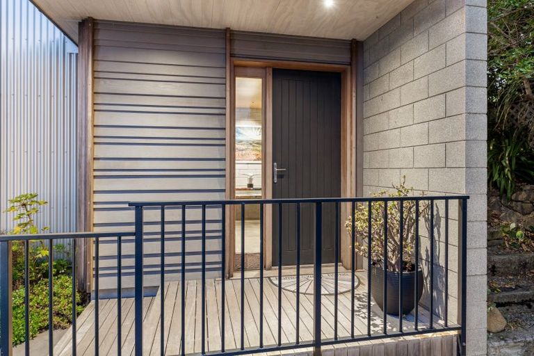 Photo of property in 15 Karekare Road, Raumati South, Paraparaumu, 5032