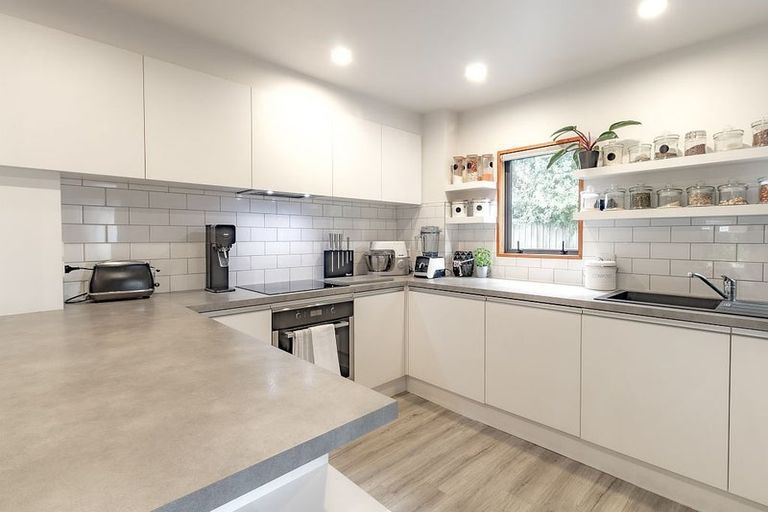 Photo of property in 3/40c Picton Avenue, Riccarton, Christchurch, 8011