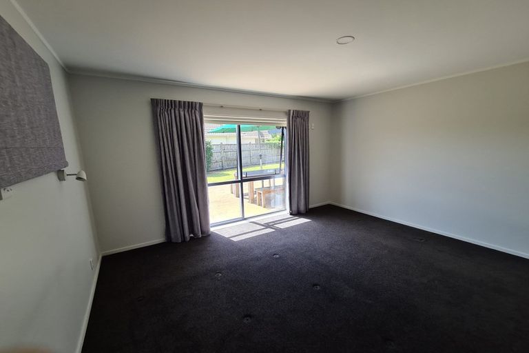 Photo of property in 15 Mangakoea Place, St Andrews, Hamilton, 3200
