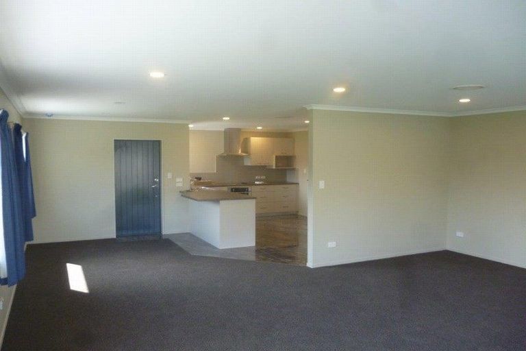 Photo of property in 379 Waihi Road, Normanby, Hawera, 4614