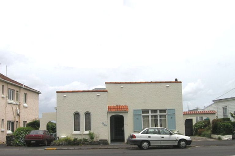 Photo of property in 347-349 Mount Eden Road, Mount Eden, Auckland, 1024