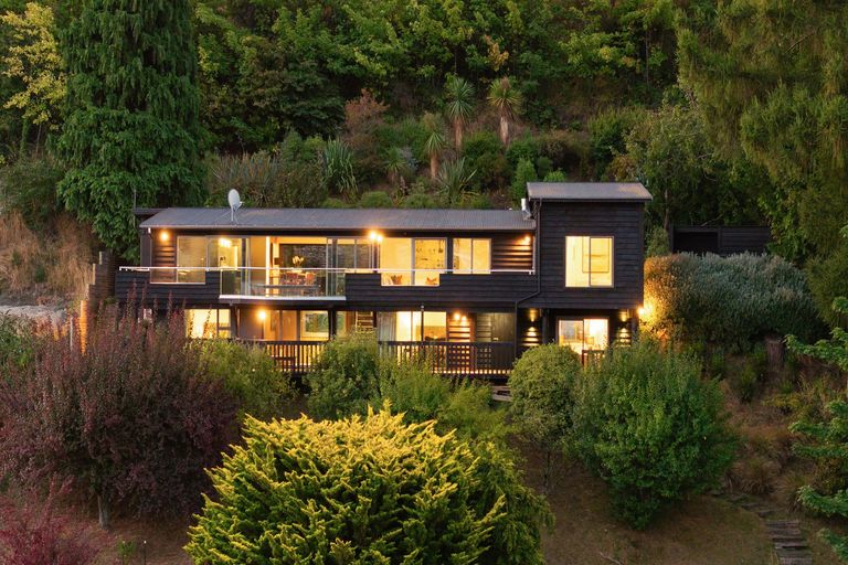 Photo of property in 271 Frankton Road, Queenstown, 9300