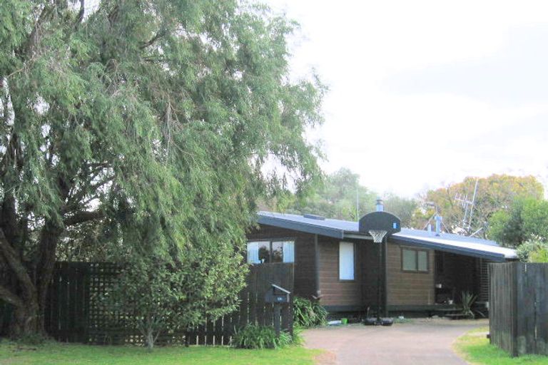 Photo of property in 131 Dickson Road, Papamoa Beach, Papamoa, 3118