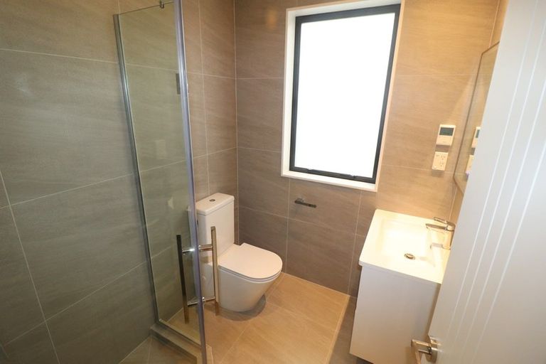 Photo of property in 8b Dorricott Avenue, Hobsonville, Auckland, 0616