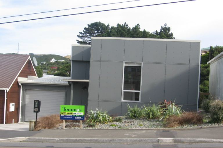 Photo of property in 51a Ohariu Road, Johnsonville, Wellington, 6037