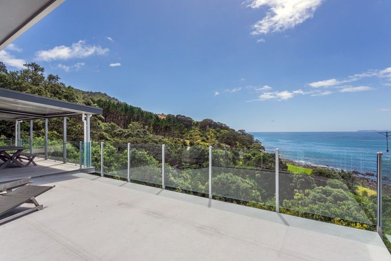 Photo of property in 402 Tuateawa Road, Tuateawa, Coromandel, 3583