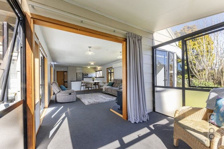 Photo of property in 14 Alice Street, Riverhead, 0820