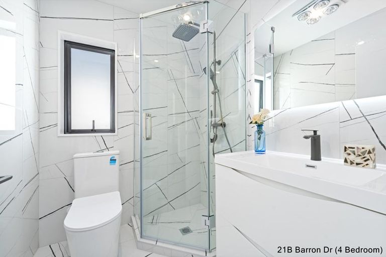 Photo of property in 21c Barron Drive, Green Bay, Auckland, 0604