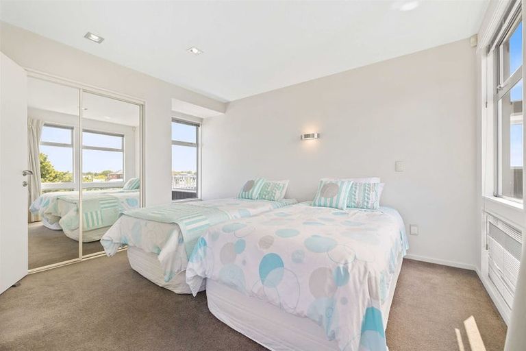 Photo of property in 5/117 Canon Street, Edgeware, Christchurch, 8013